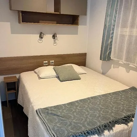 Ξενοδοχείο Les Pins Maritimes *